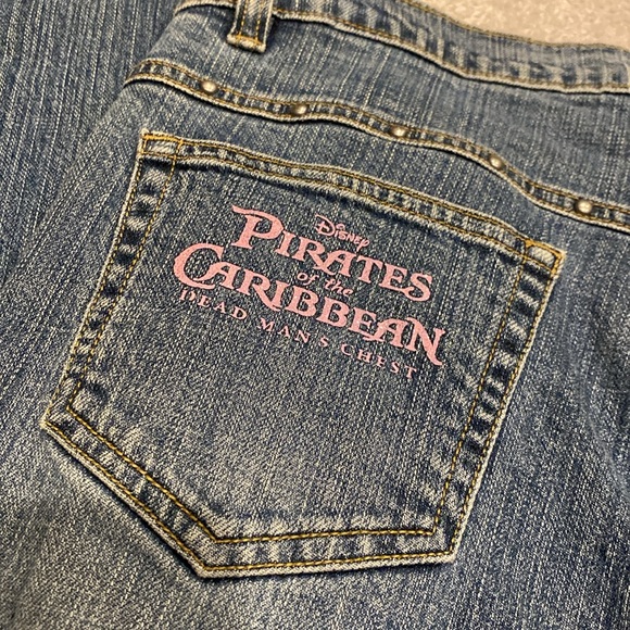 ‼️DISNEY‼️ - Picture 2 of 13